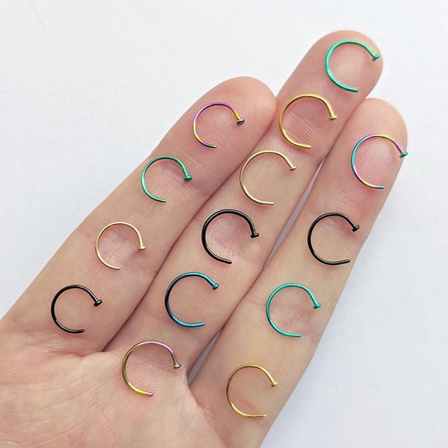18G 5/16 Black Anodized Titanium Nose Hoop