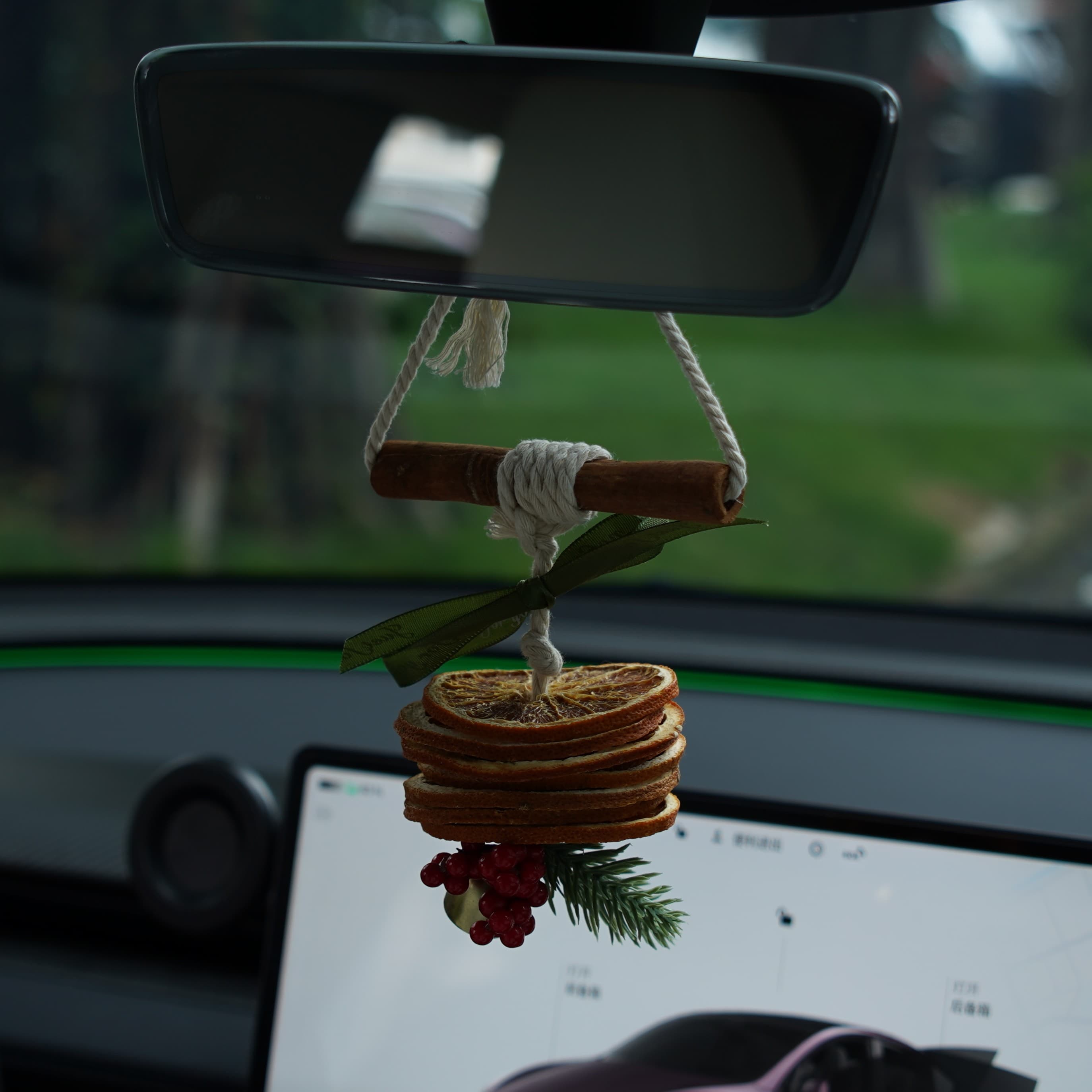 Car Orange Scent Christmas  Ornament 丨Universal Hanging Design